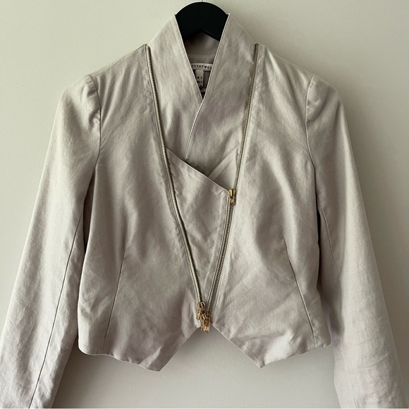 TWENTY8TWELVE BY SIENNA MILLER ERIN ZIP JACKET in Dove - Picture 2 of 10
